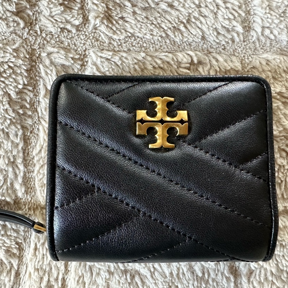 Tory Burch Black Chevron Quilted Bi-Fold Wallet with Gold Logo